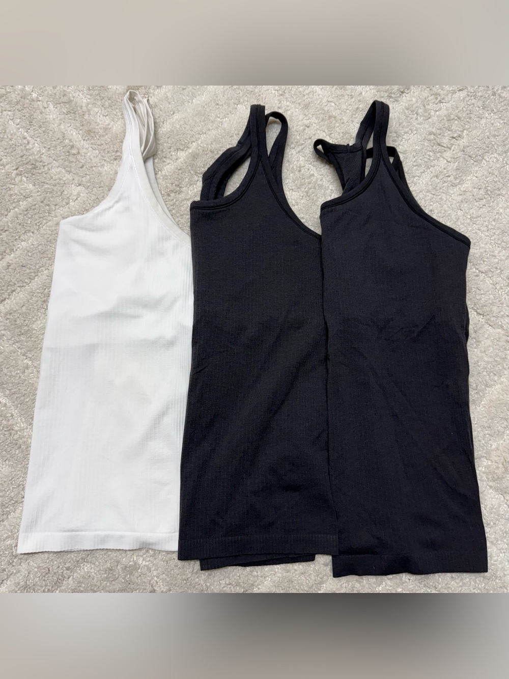 Lululemon Ebb To Street Tank Top II Bundle Size 10